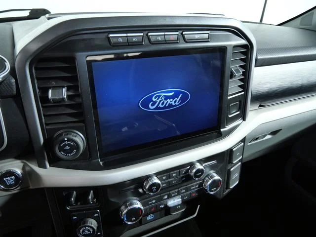 Used 2021 Silver Ford XLT image 22