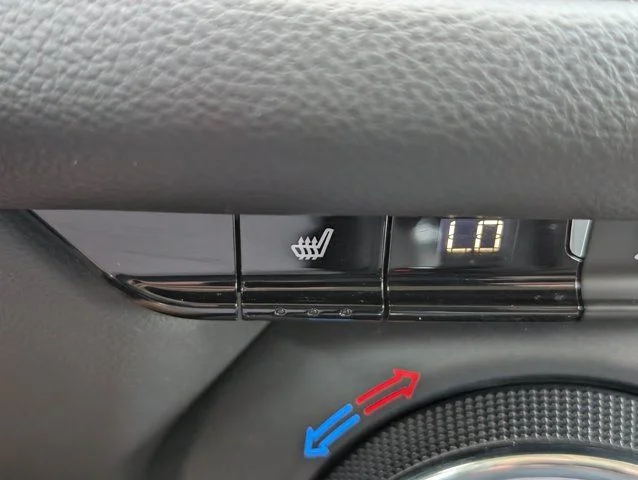 Used 2021 Summit White Chevrolet LT image 19