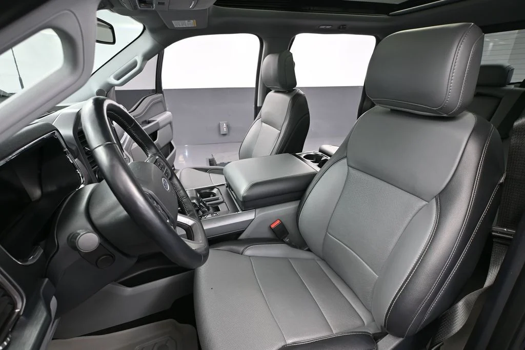 Used 2021 Blue Ford Lariat image 19