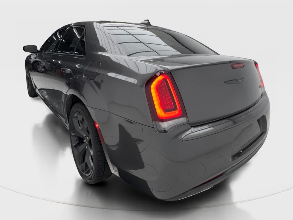 Used 2023 Gray Chrysler Touring image 10