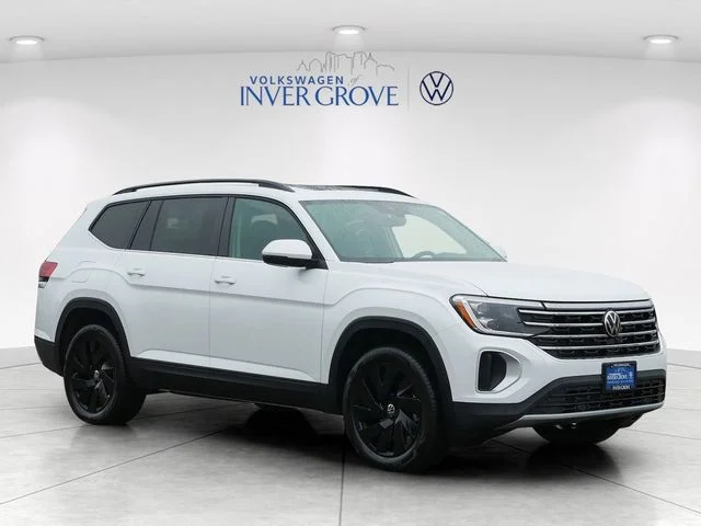 New 2026 White Volkswagen SE w/Technology image 1