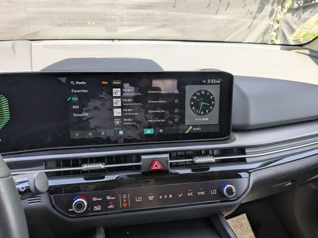 Used 2026 Snow White Pearl Kia LX image 22