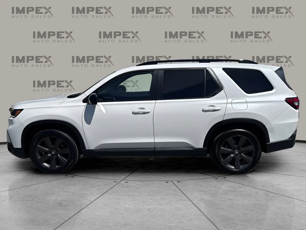 Used 2025 White Honda Sport image 2
