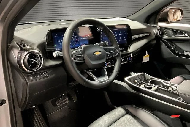 New 2027 Sterling Gray Metallic Chevrolet LT image 7