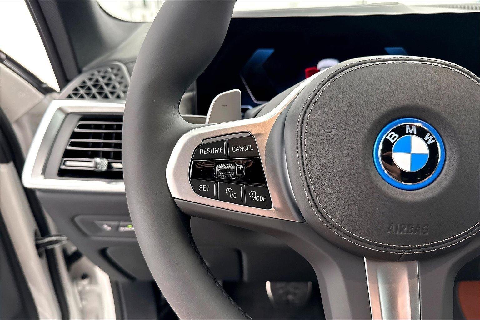 New 2026 Mineral White Metallic BMW xDrive50e image 14