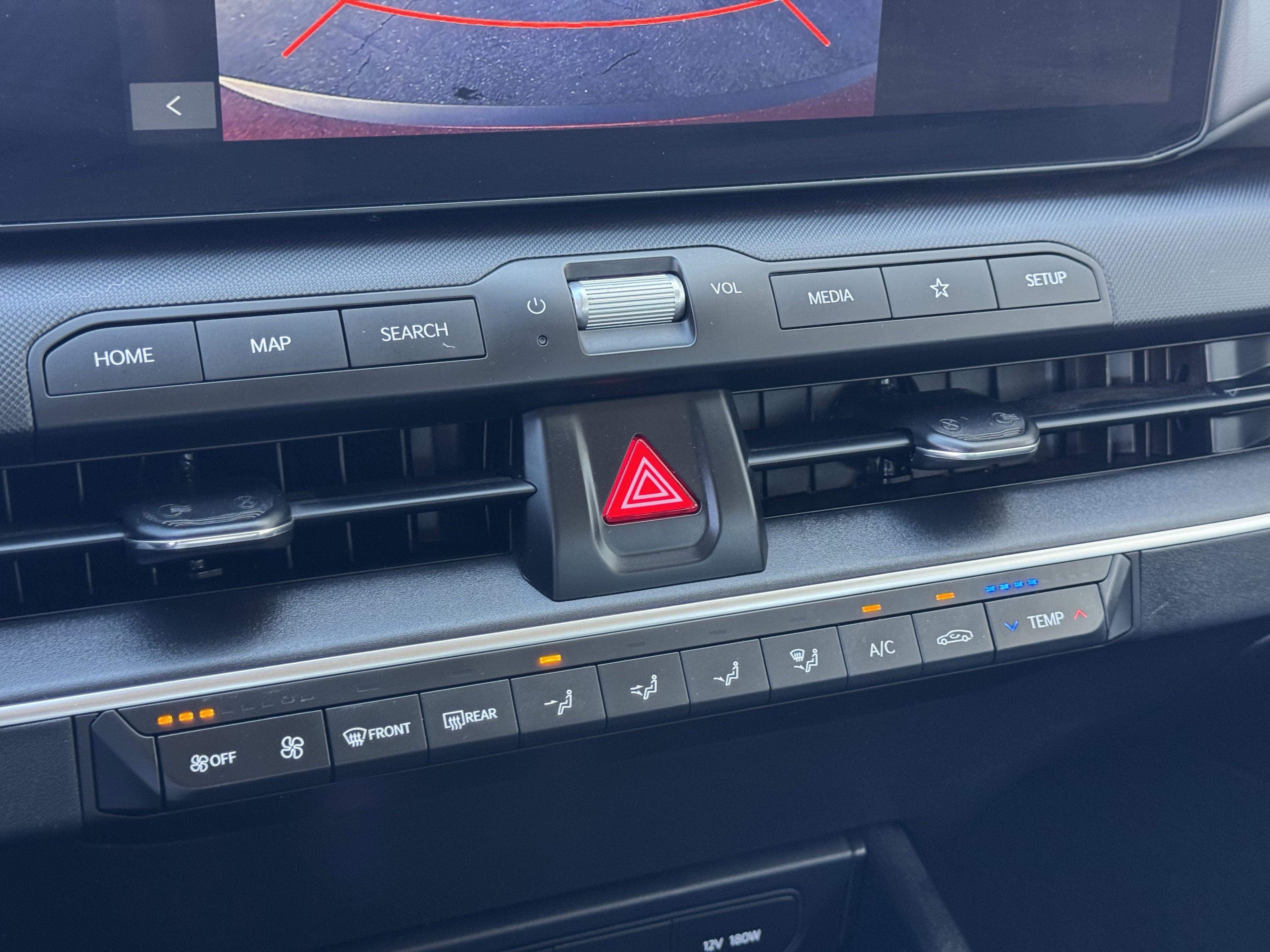 2025 Kia K4 LXS - Photo 27