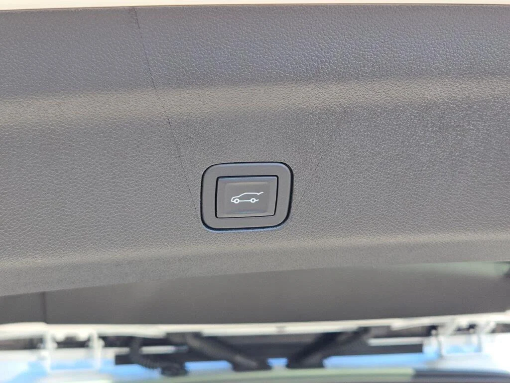 2026 Chevrolet Tahoe RST - Photo 16