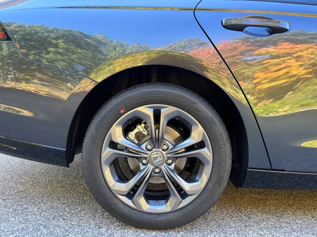 New 2026 Meteorite Gray Metallic Honda EX-L Hybrid image 6