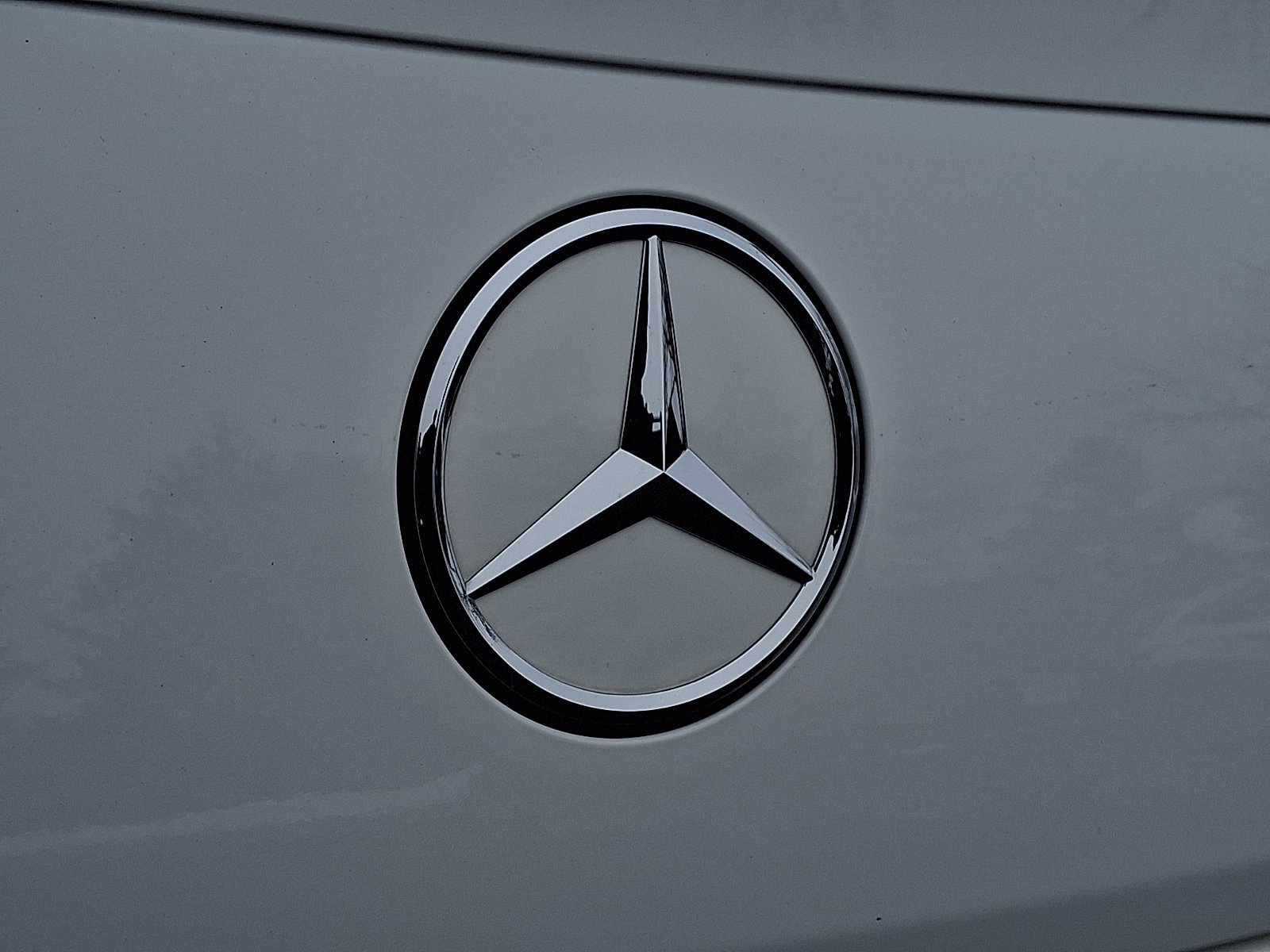 Certified Used 2025 Polar White - 149 Mercedes-Benz 4MATIC® image 29