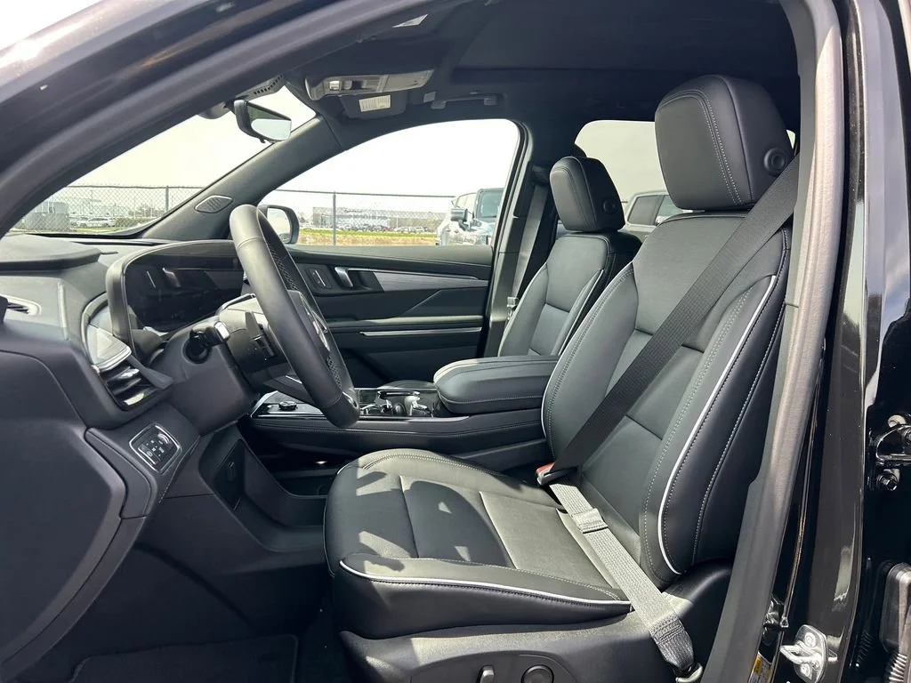 2026 Buick Enclave Preferred - Photo 17
