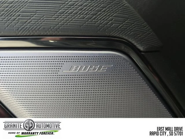 Used 2025 Onyx Black GMC AT4X image 32