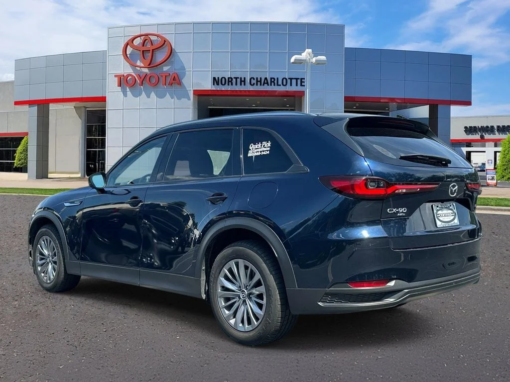 Used 2024 Blue Mazda Preferred image 6