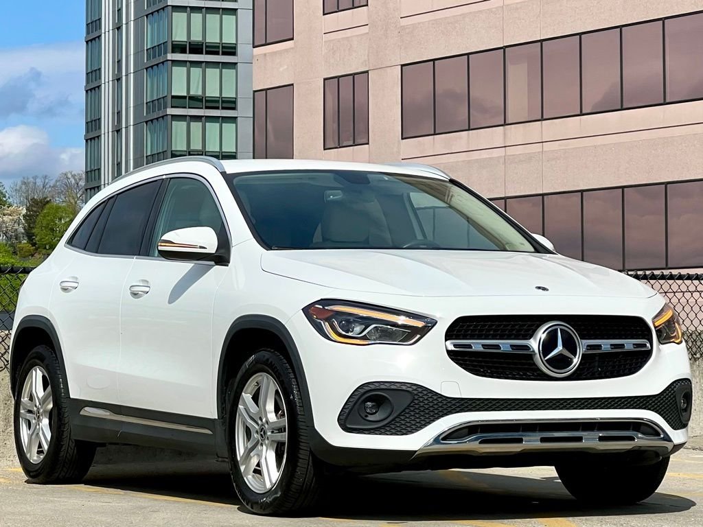 2023 Mercedes-Benz GLA Base