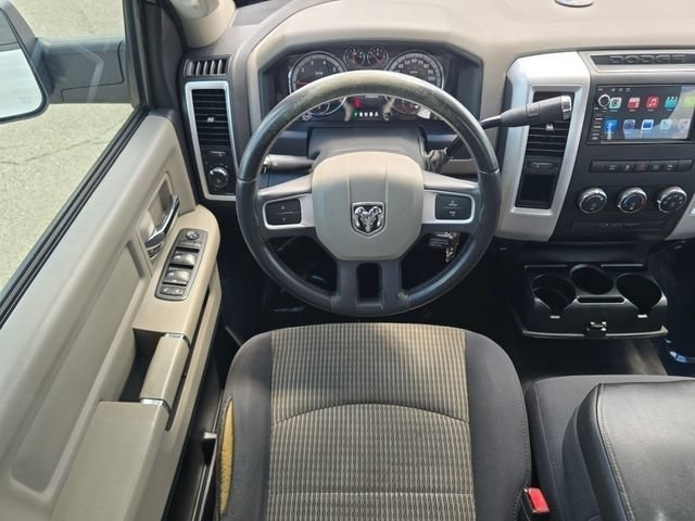 Used 2010 Bright White Clearcoat/Mineral Gray Metallic CC Ram SLT image 4