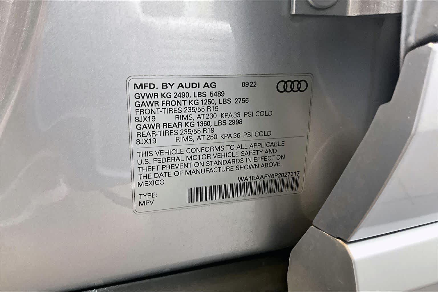 Used 2023 Florett Silver Metallic Audi S line Premium Plus image 34