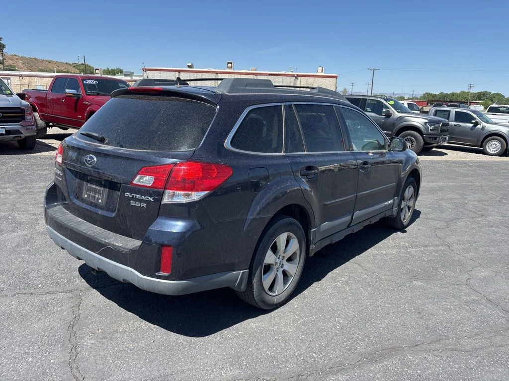Used 2012 Deep Indigo Pearl Subaru 3.6R image 4