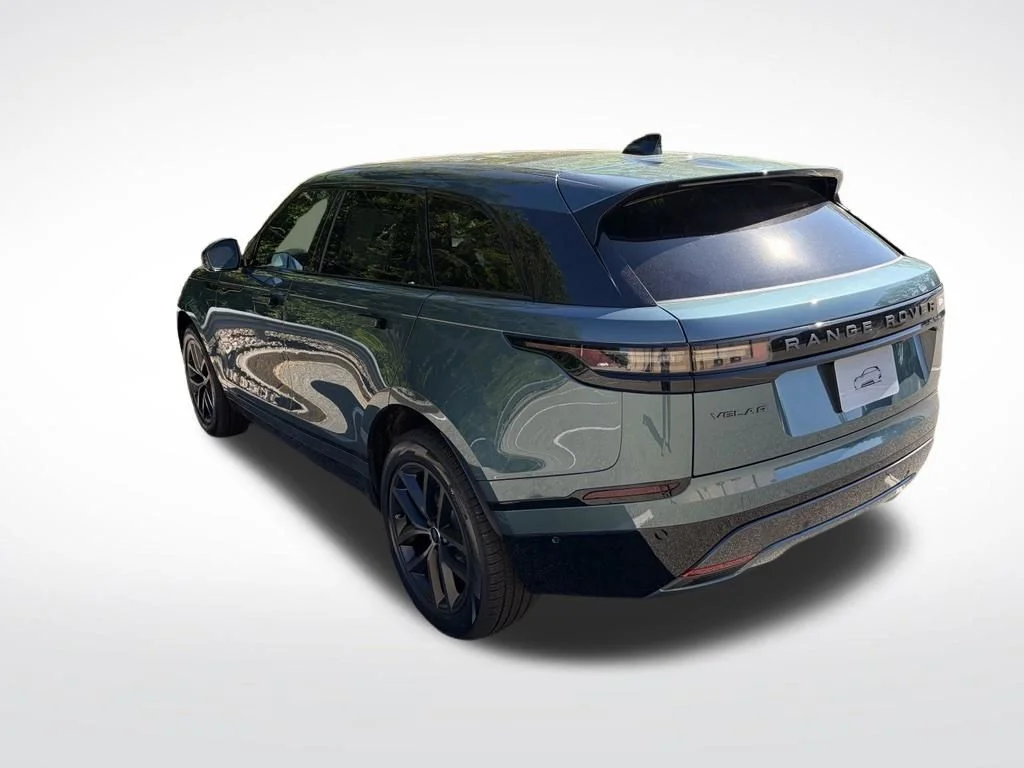 New 2026 Green Land Rover Belgravia Edition image 6