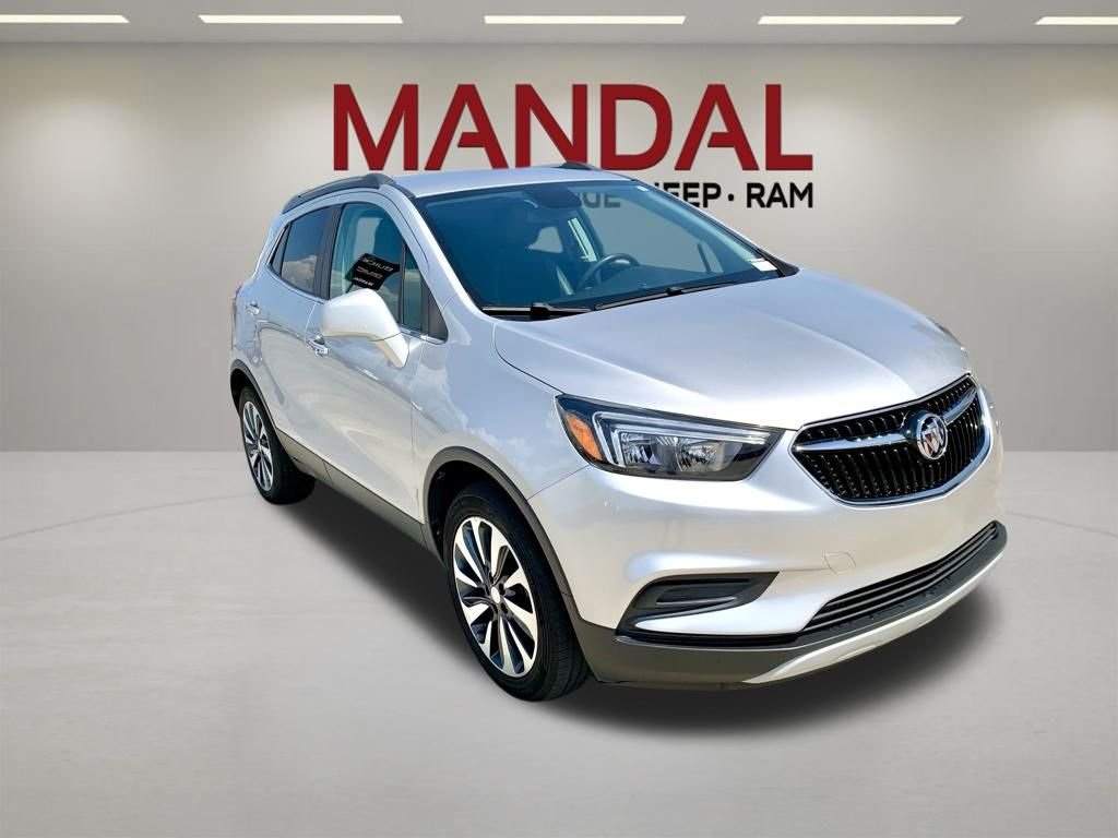 Used 2021 Silver Buick Preferred image 3