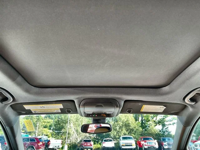 Used 2020 Blue Chevrolet Premier image 18