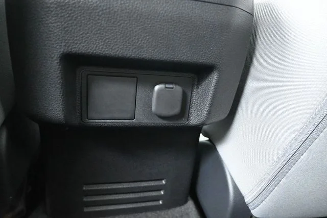 Used 2026 Blue Toyota SR5 image 17