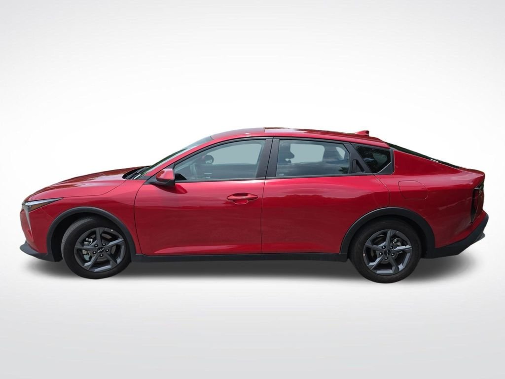 2025 Kia K4 LXS - Photo 9