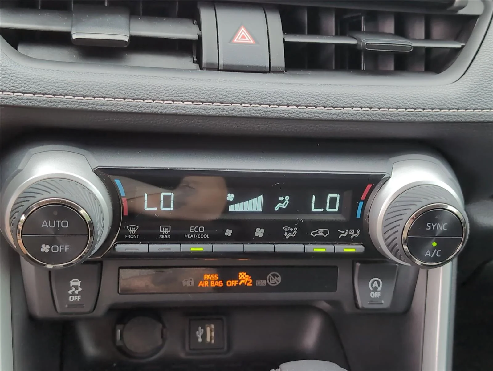Used 2024 Silver Sky Metallic Toyota XLE image 20