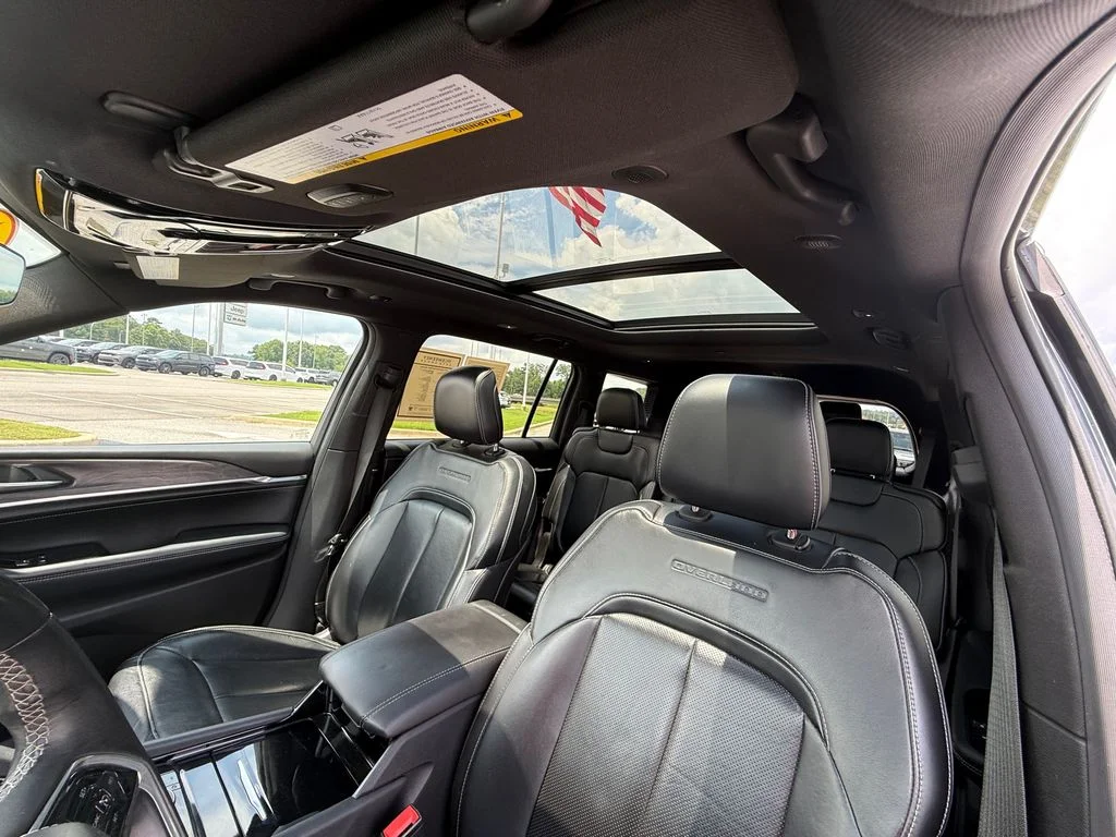 Used 2021 Black Jeep Overland image 21