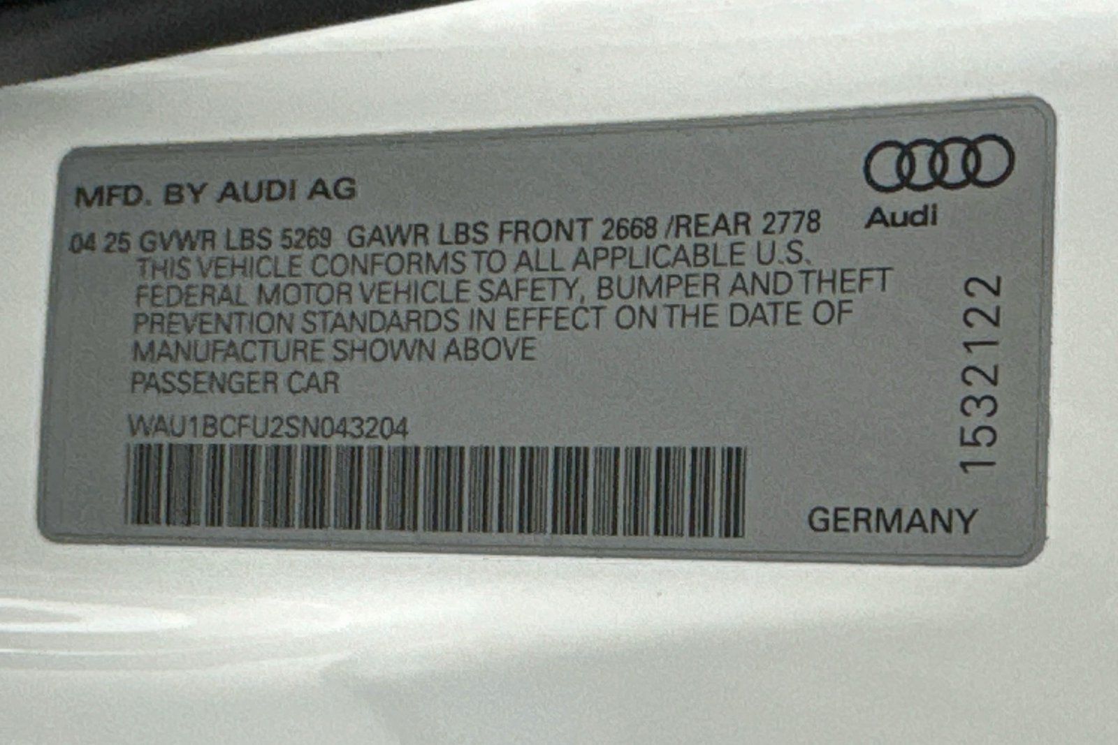 Used 2025 Arkona White Audi Premium image 29