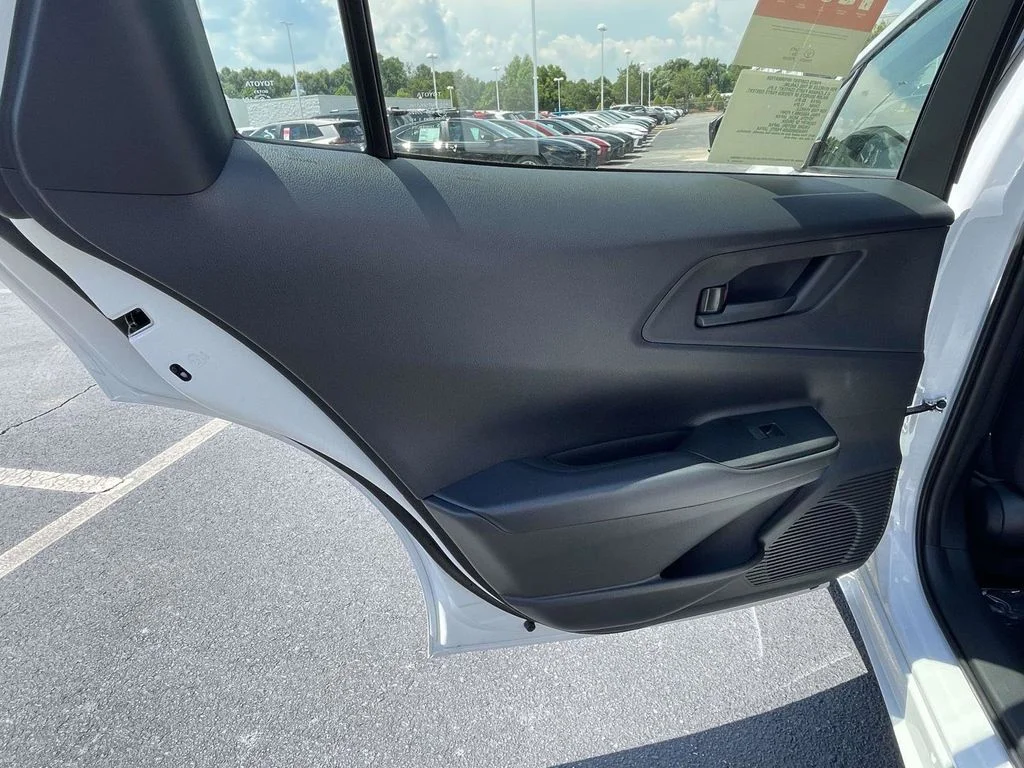 New 2026 Wind Chill Pearl Toyota SE image 20