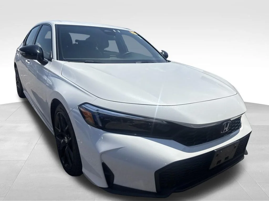 Used 2025 White Honda Sport image 11