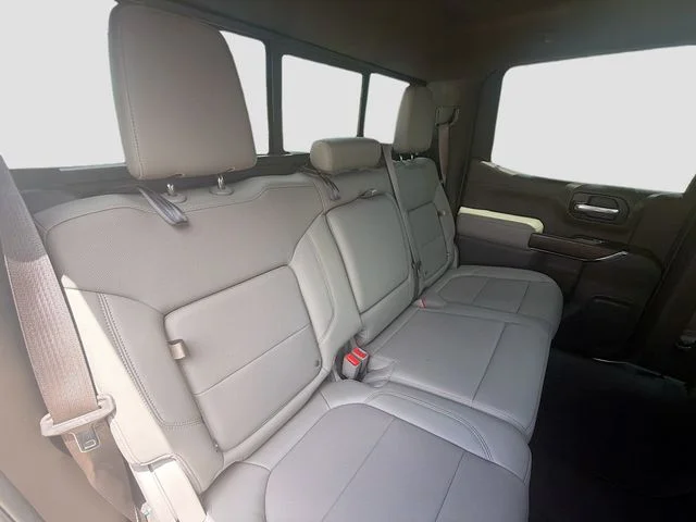 Used 2020 White GMC SLT image 33