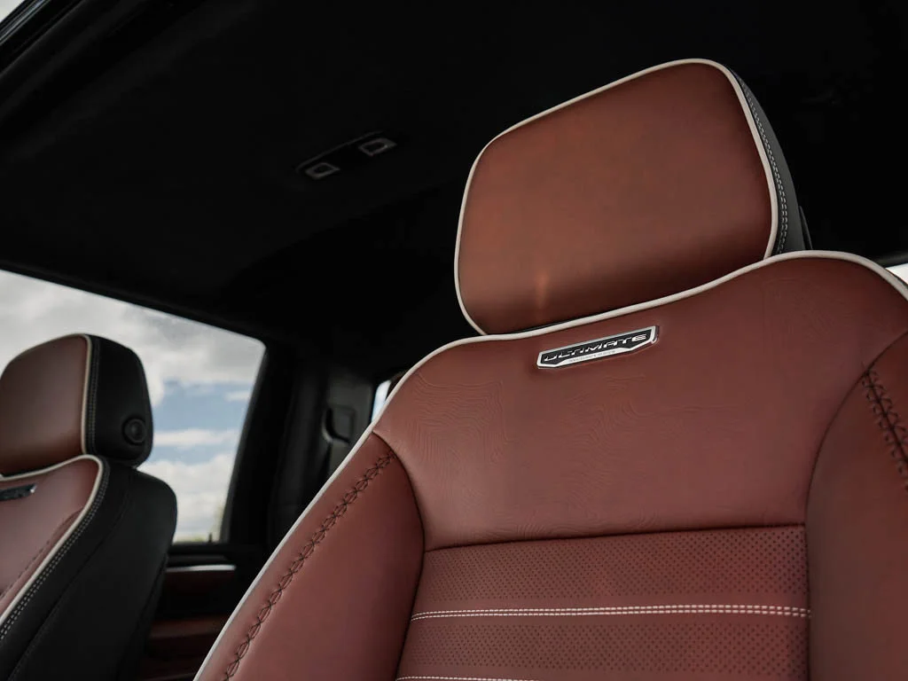 New 2026 Sterling Metallic GMC Denali Ultimate image 18