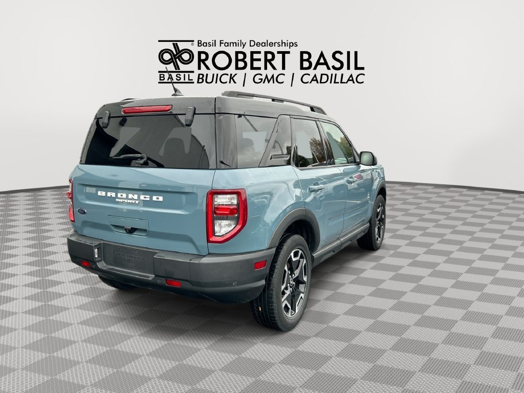 Used 2021  Ford Outer Banks image 8