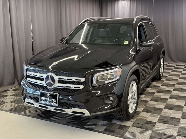 2022 Mercedes-Benz GLB GLB 250 4MATIC's photo