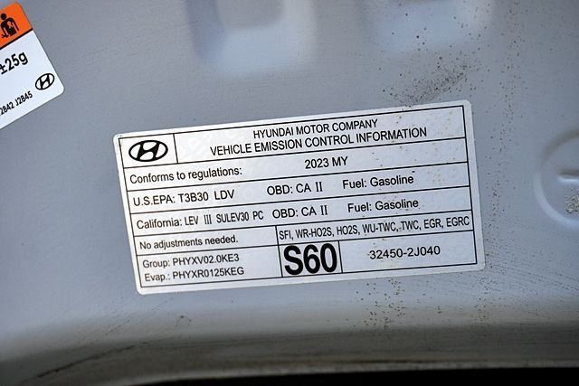 Used 2023 Silver Hyundai SEL image 32