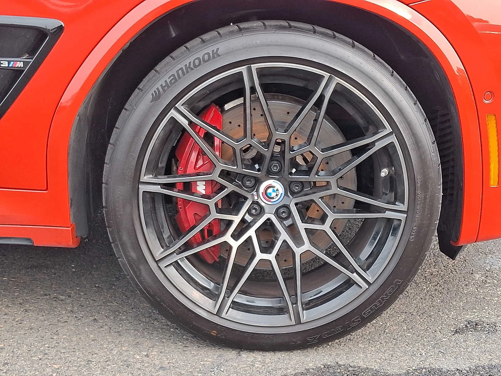 Used 2023 Orange BMW  image 8
