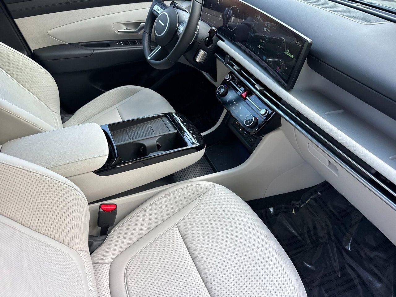 New 2026 Gray Hyundai SEL Convenience image 15