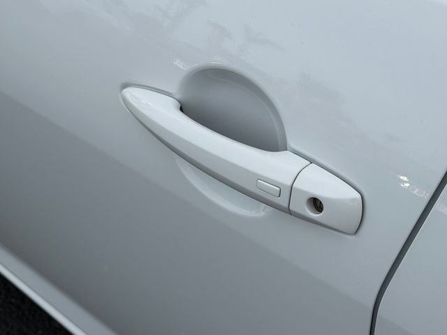 Certified Used 2024 White Nissan SV image 10