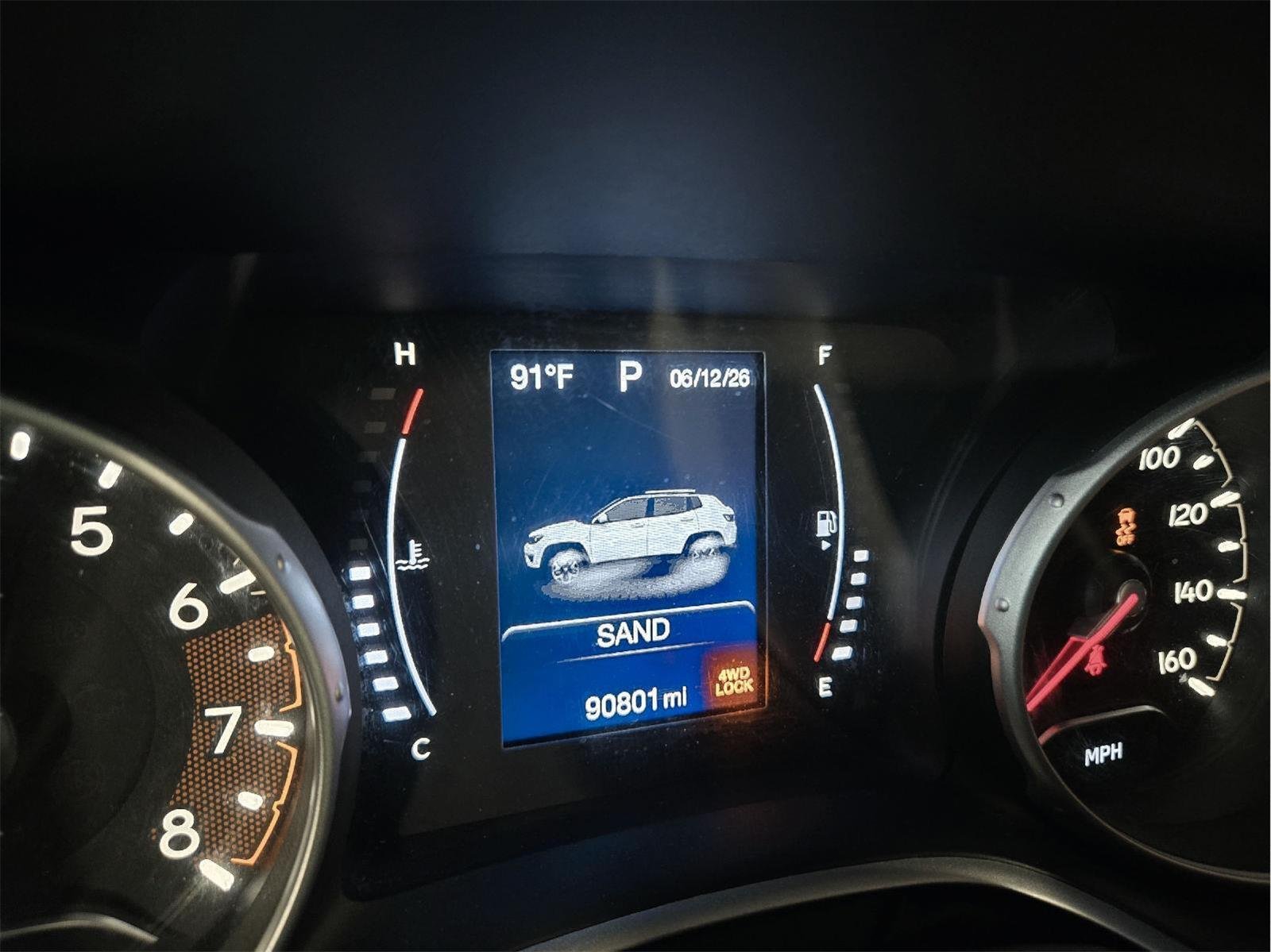 Used 2018 BLACK JEEP SPORT image 23