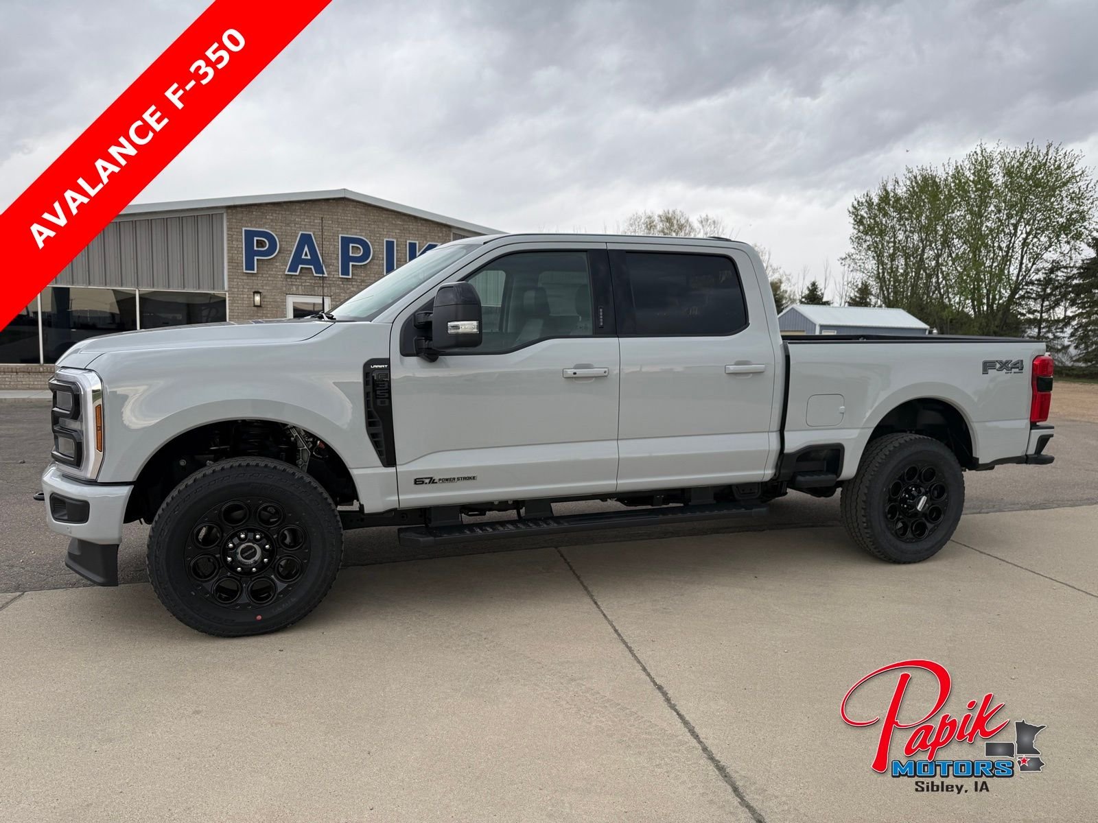 2026 Ford F-350 Lariat 4x4 Crew Cab 6-3/4' Box SRW's photo