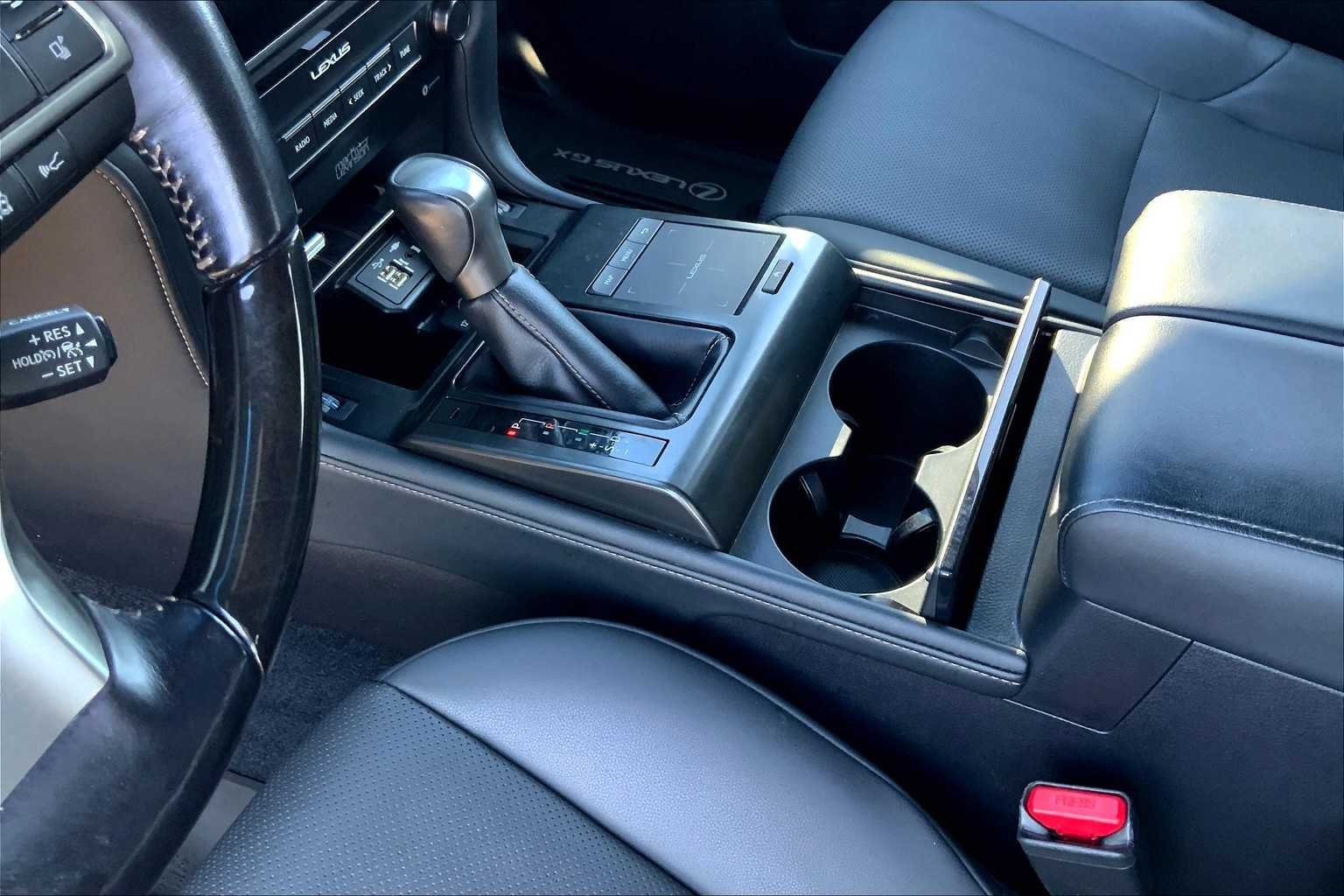 Used 2022 Nebula Gray Pearl Lexus Premium image 15