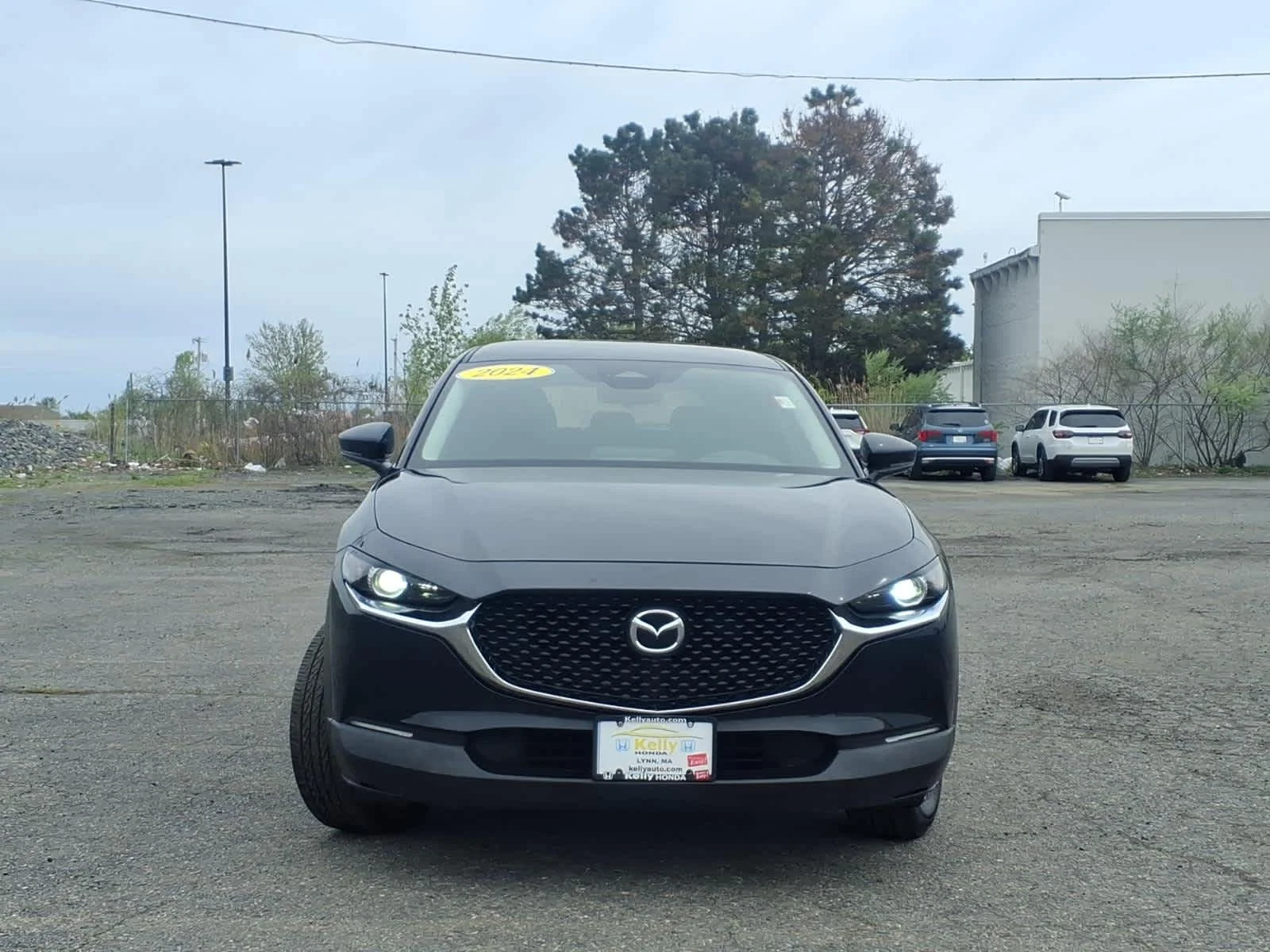 Vehicle Image 2