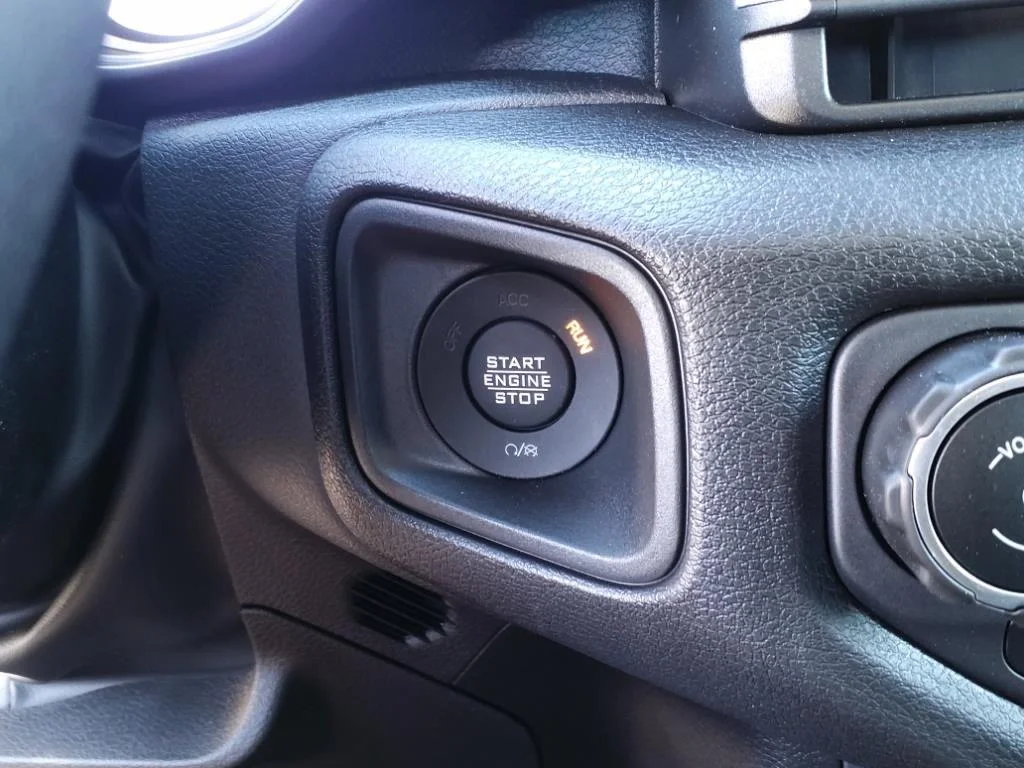 2025 Jeep Wrangler 4-Door Sport S - Photo 12