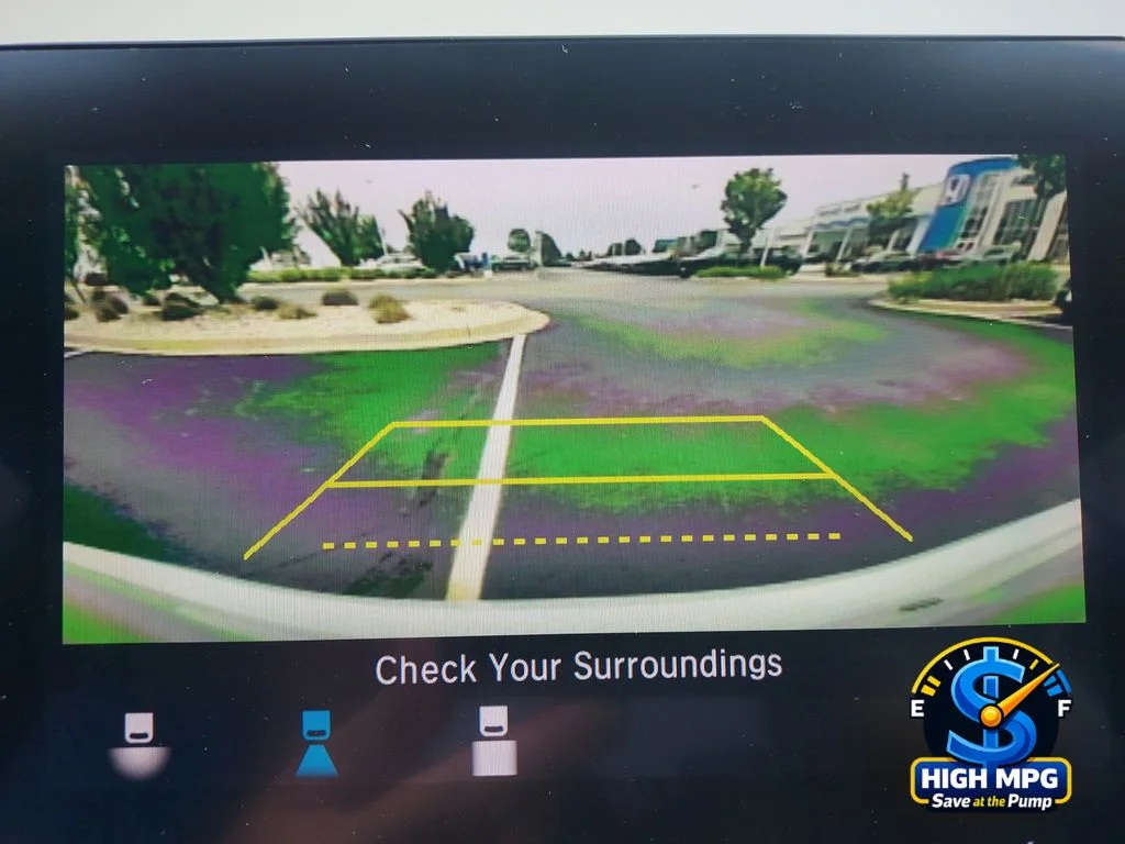 Used 2018 White Honda LX image 9