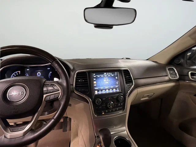 Used 2017 Black Jeep Overland image 11