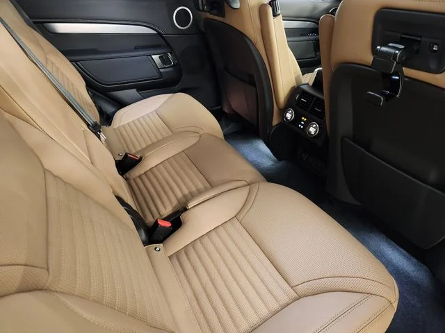 2026 Land Rover Discovery Gemini Edition - Photo 31