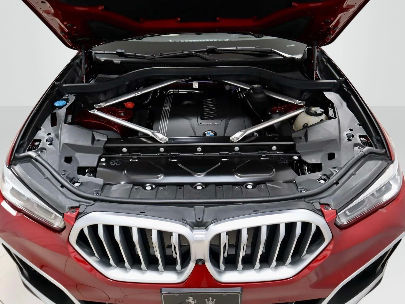 Used 2022 Flamenco Red Metallic BMW xDrive40i image 10
