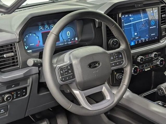 New 2026 Oxford White Ford XLT image 44