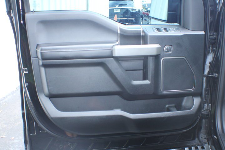 Used 2018  Ford Raptor image 7