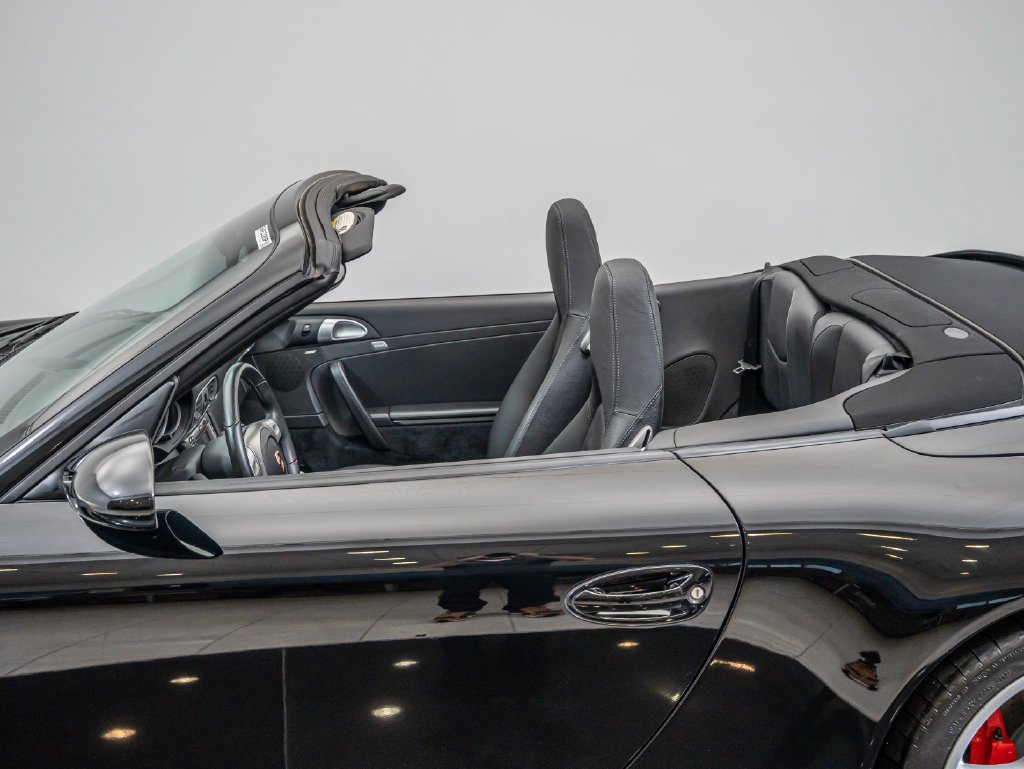 Used 2007 Black Porsche Carrera S image 22